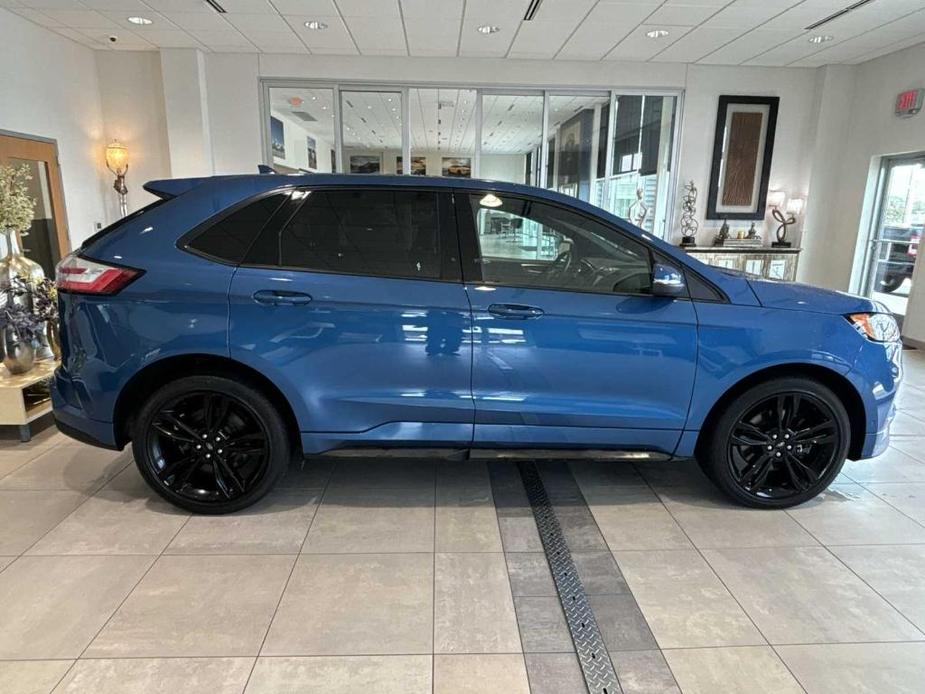 used 2020 Ford Edge car, priced at $29,989