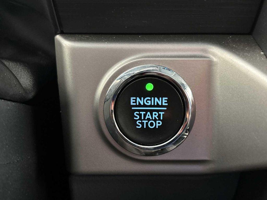 used 2022 Ford F-150 car, priced at $43,984