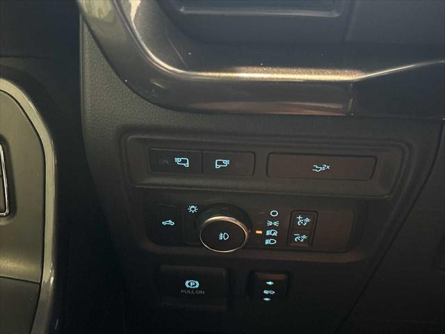 used 2022 Ford F-150 car, priced at $39,988