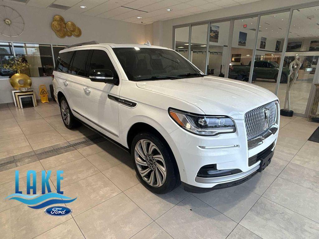 used 2022 Lincoln Navigator car, priced at $60,986