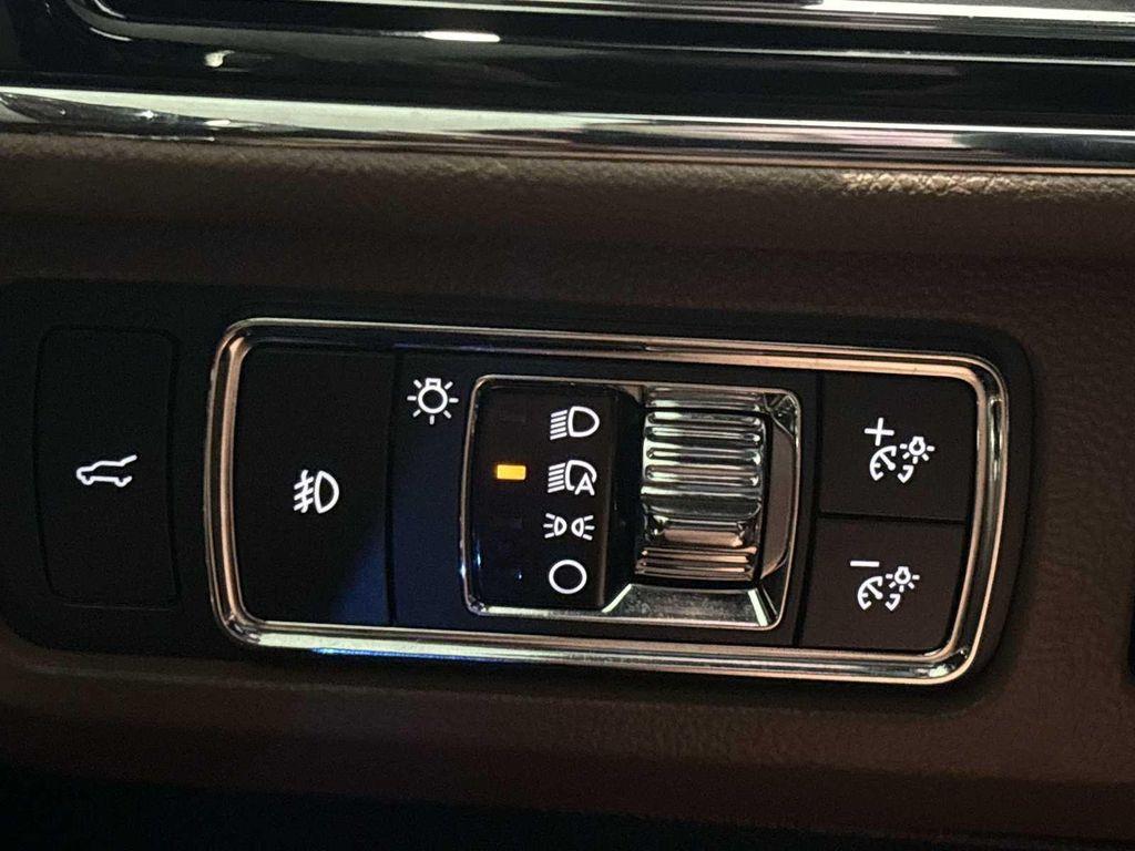 used 2022 Lincoln Navigator car, priced at $60,986