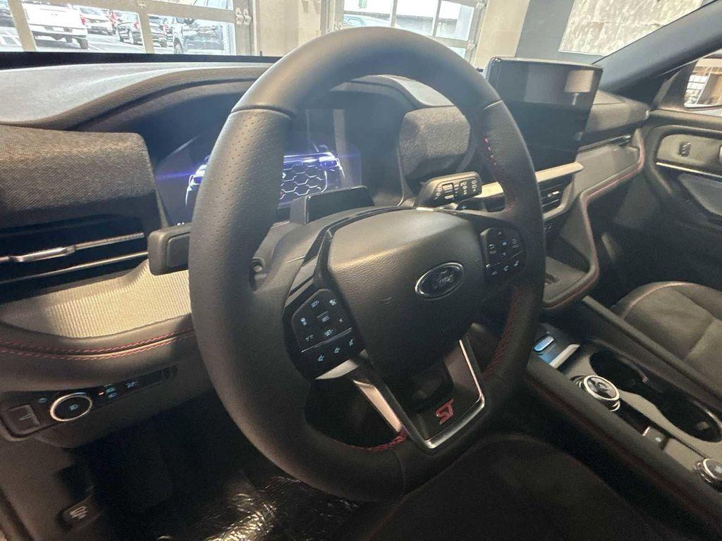 new 2025 Ford Explorer car, priced at $60,360