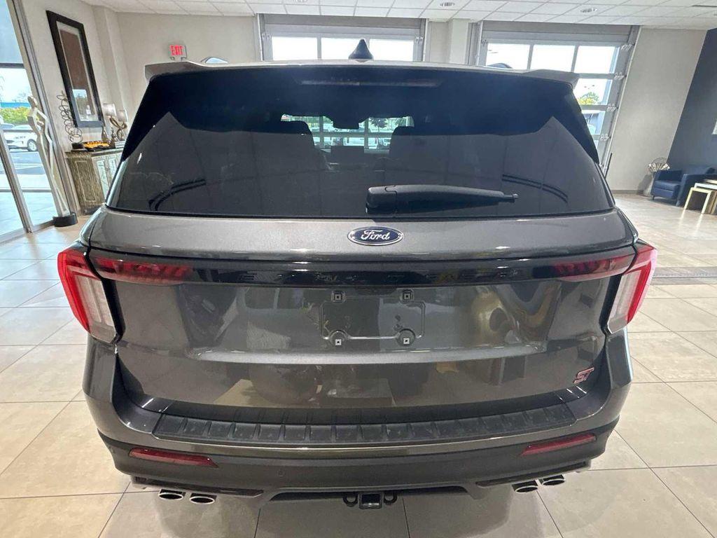 new 2025 Ford Explorer car, priced at $60,360