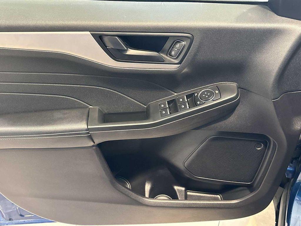 used 2022 Ford Escape car, priced at $20,944