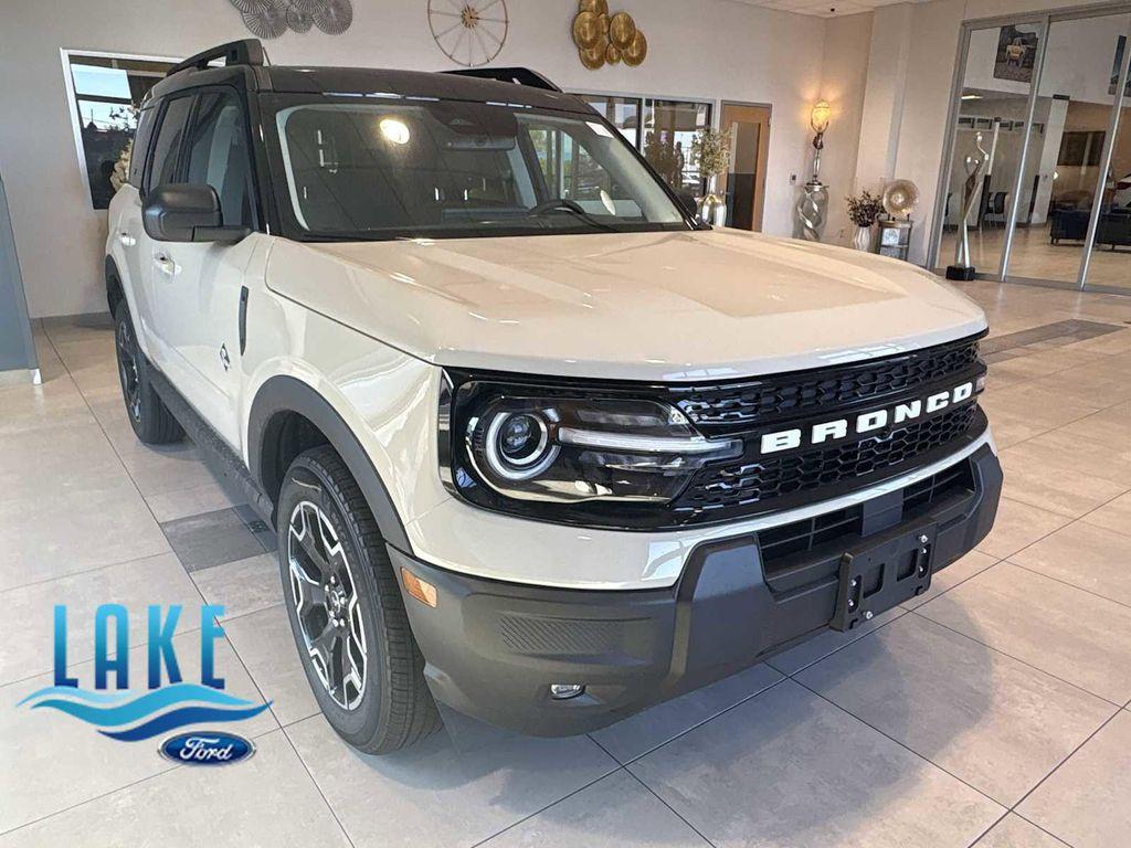 new 2025 Ford Bronco Sport car, priced at $37,385