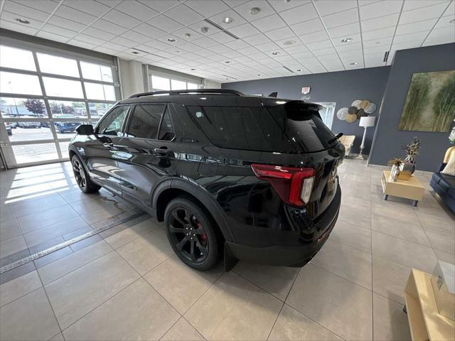 used 2022 Ford Explorer car, priced at $43,993