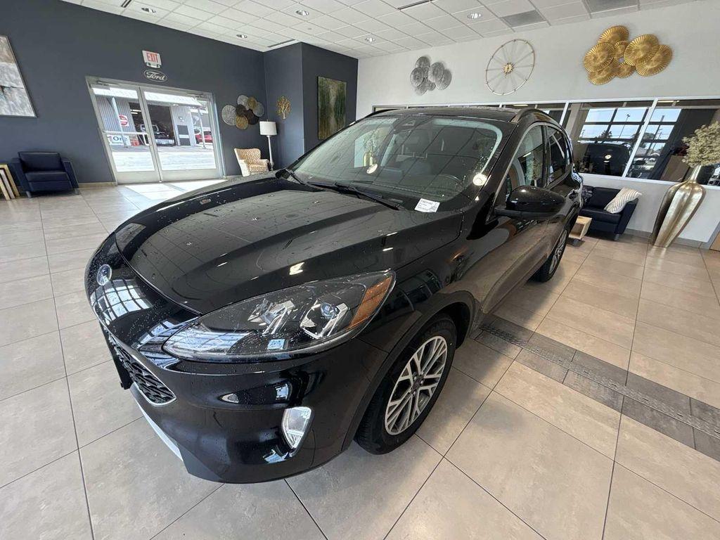 used 2022 Ford Escape car, priced at $23,894