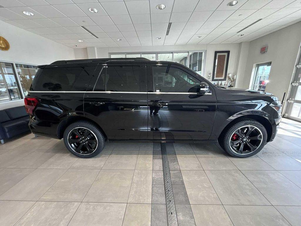 used 2022 Ford Expedition car, priced at $57,384