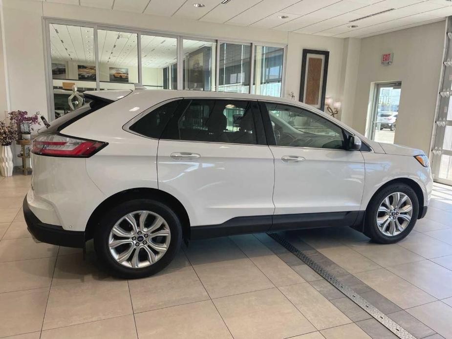 used 2020 Ford Edge car, priced at $28,186