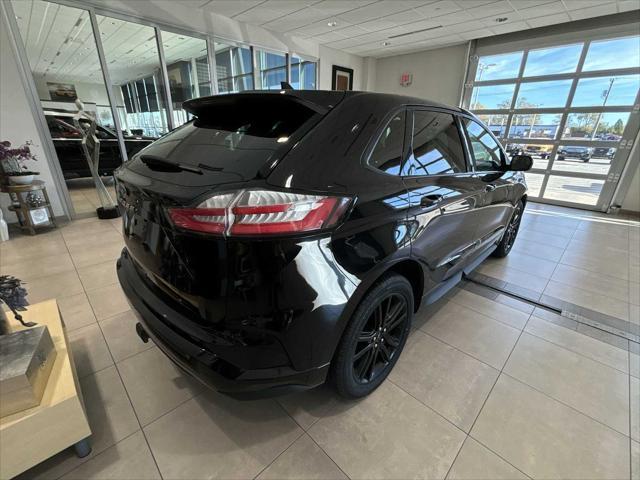 used 2022 Ford Edge car, priced at $29,917