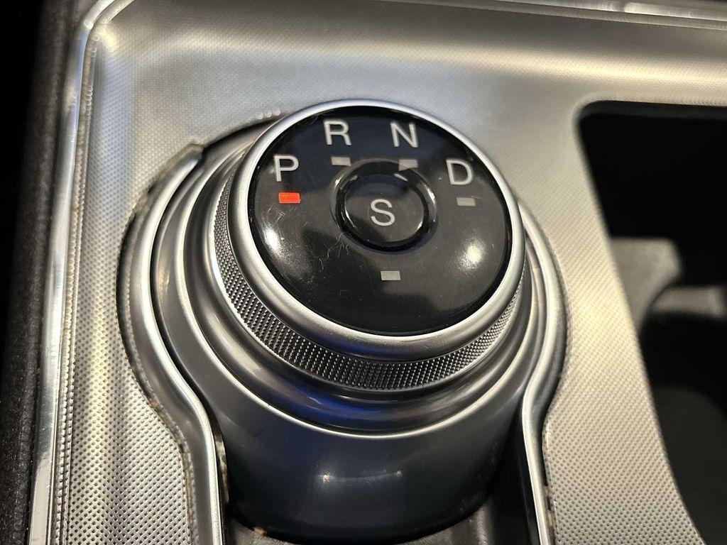 used 2022 Ford Edge car, priced at $27,953