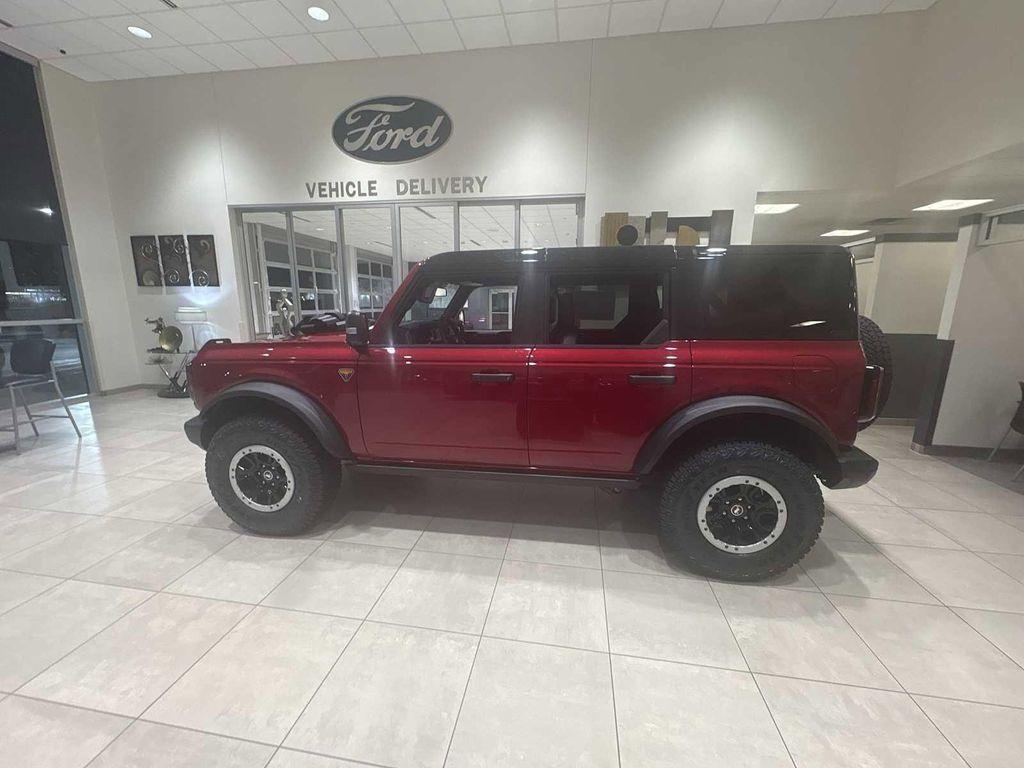new 2025 Ford Bronco car, priced at $60,985