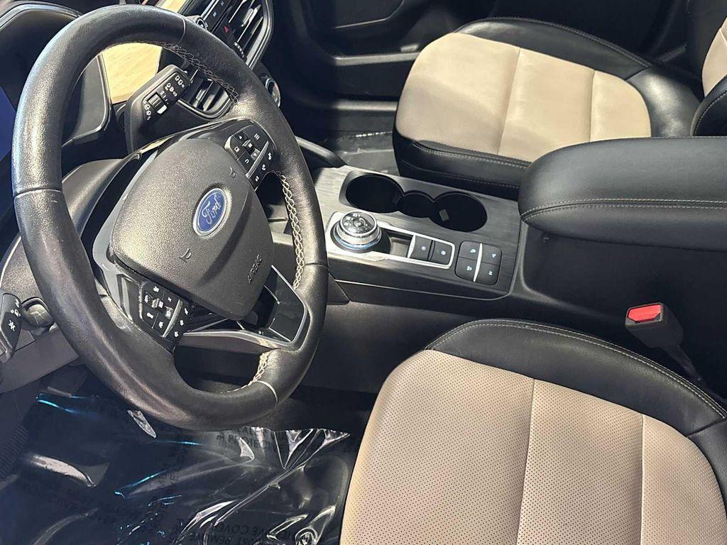 used 2022 Ford Escape PHEV car, priced at $24,528