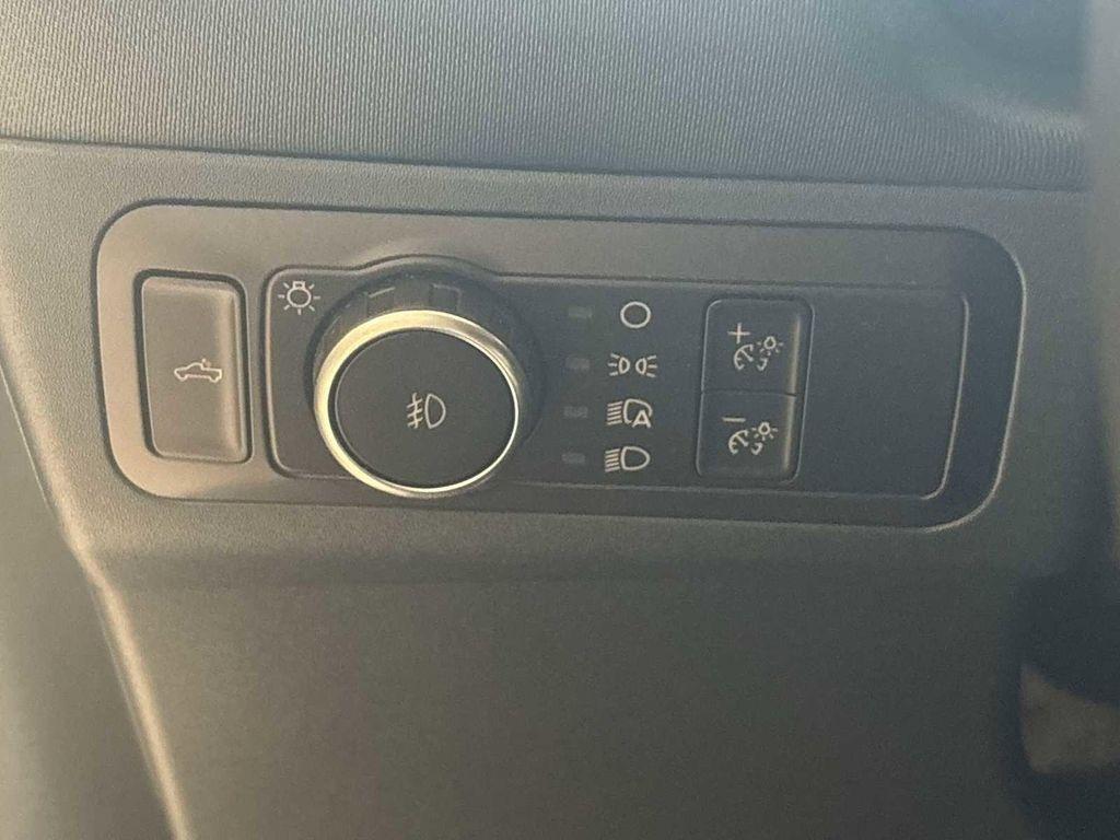 new 2025 Ford Maverick car, priced at $35,725