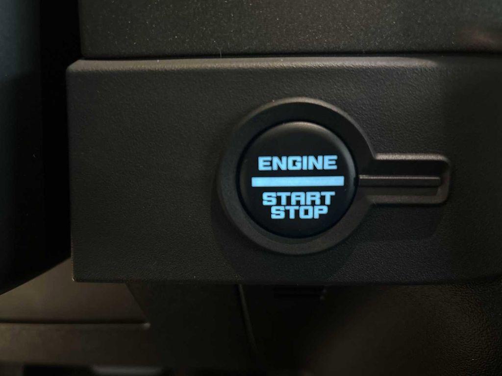 new 2025 Ford Bronco car, priced at $48,960