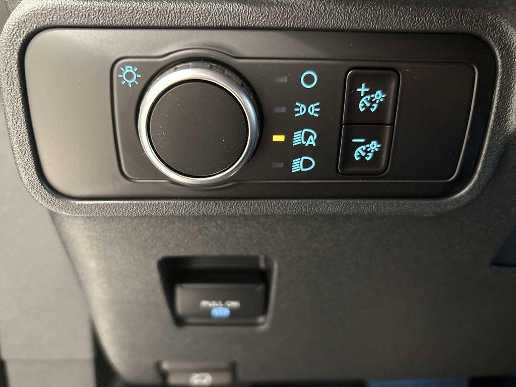 new 2025 Ford Bronco car, priced at $48,960