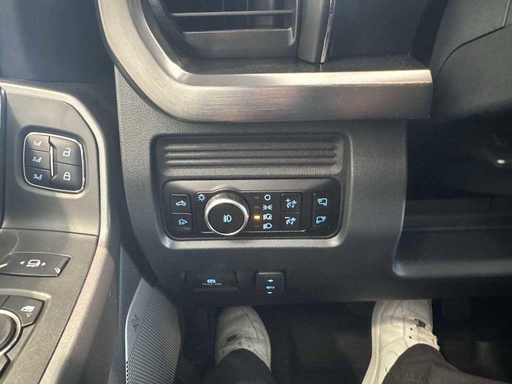 new 2025 Ford F-250 car, priced at $84,970