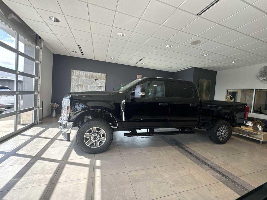 new 2025 Ford F-250 car, priced at $57,300