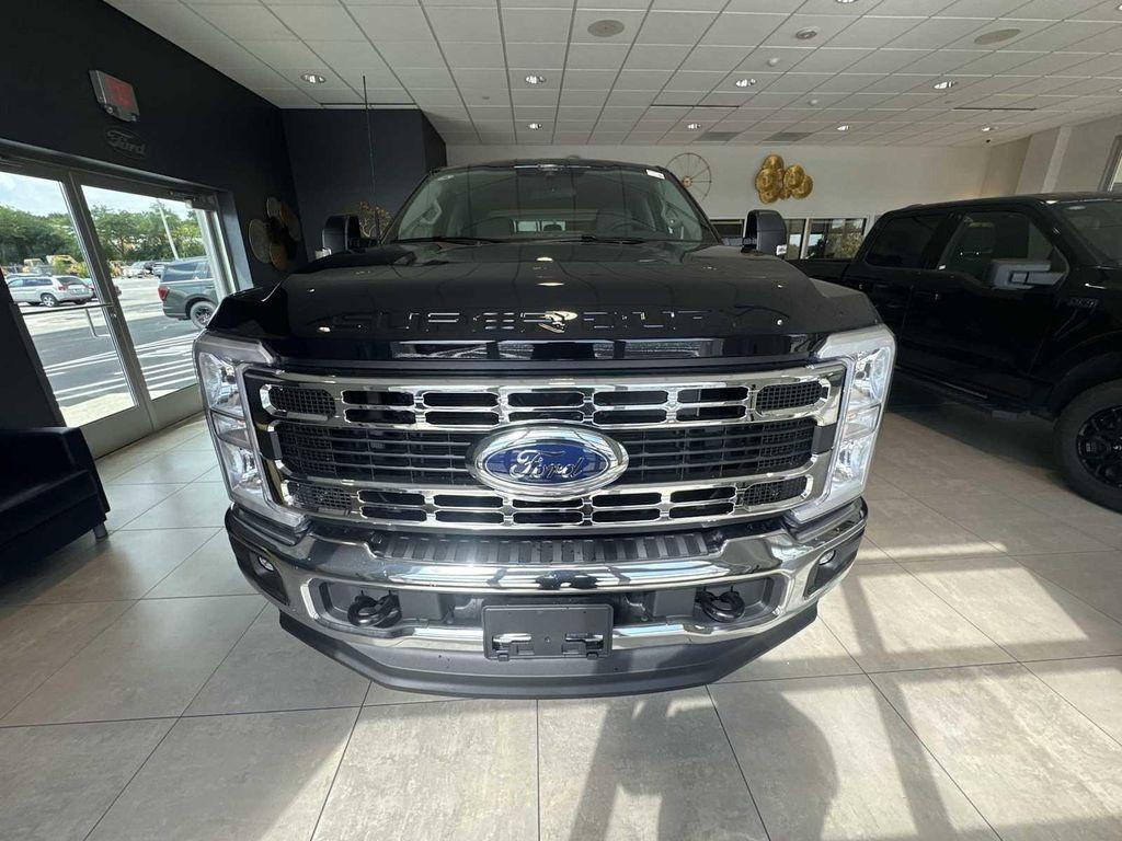 new 2025 Ford F-250 car, priced at $57,300