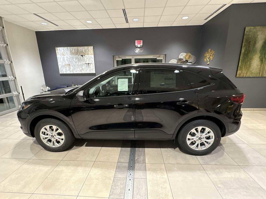 new 2026 Ford Escape car, priced at $32,975