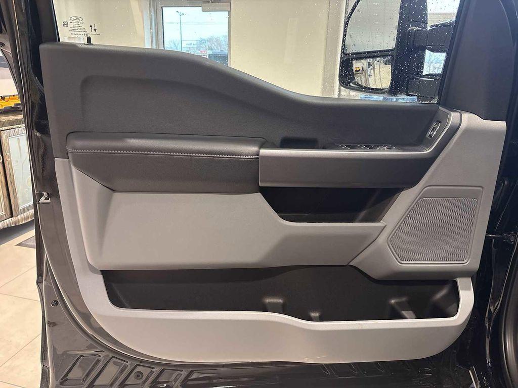 new 2026 Ford F-250 car, priced at $61,900