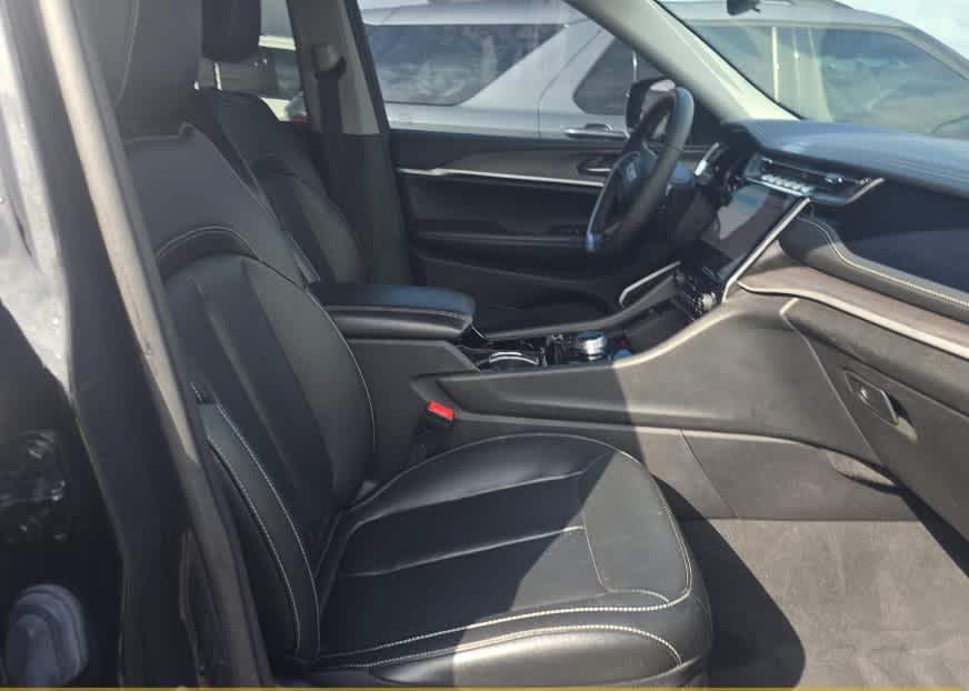 used 2022 Jeep Grand Cherokee 4xe car, priced at $34,990