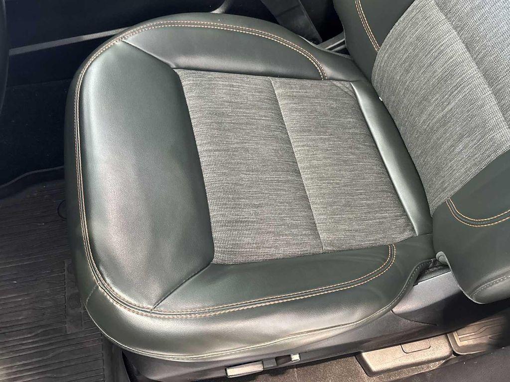 used 2022 Ford Explorer car, priced at $33,956