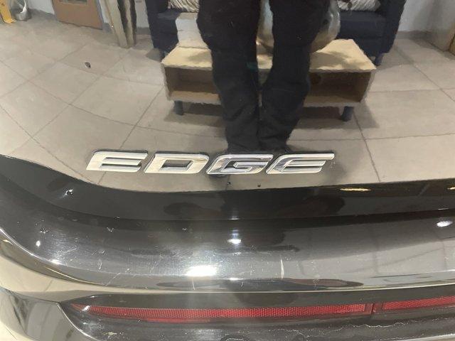 used 2018 Ford Edge car, priced at $23,990