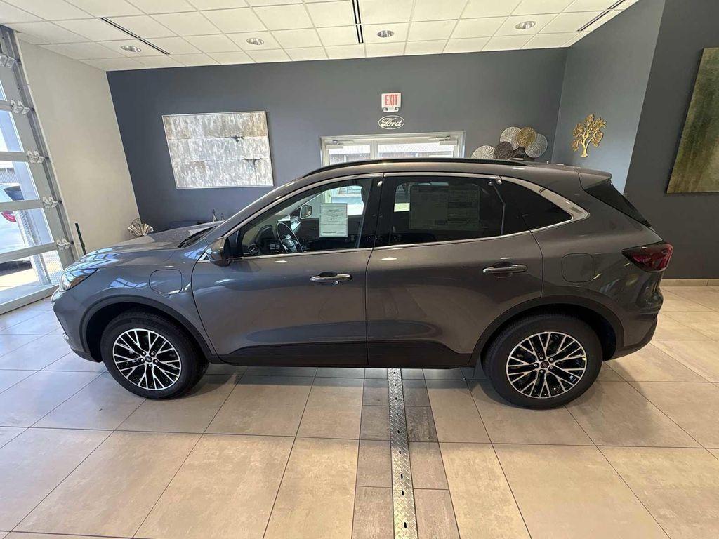 new 2026 Ford Escape PHEV car, priced at $31,895