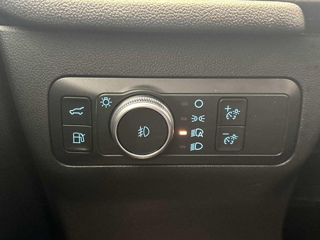 used 2022 Ford Escape car, priced at $23,188