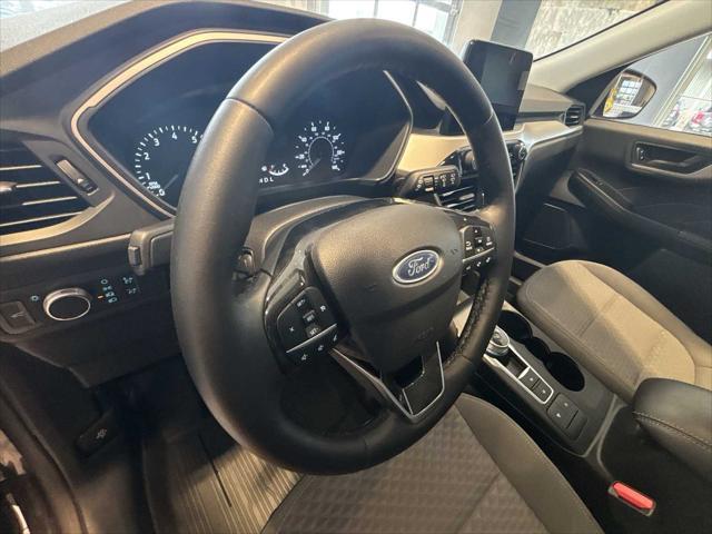 used 2022 Ford Escape car, priced at $23,887