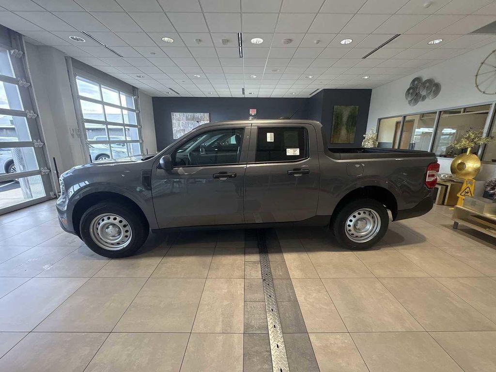 new 2025 Ford Maverick car, priced at $29,905