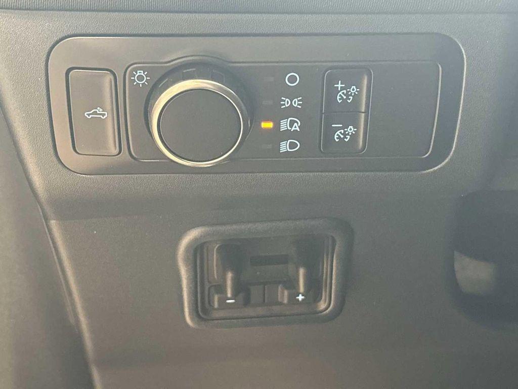 new 2025 Ford Maverick car, priced at $29,905