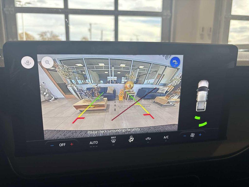 new 2025 Ford Maverick car, priced at $29,905