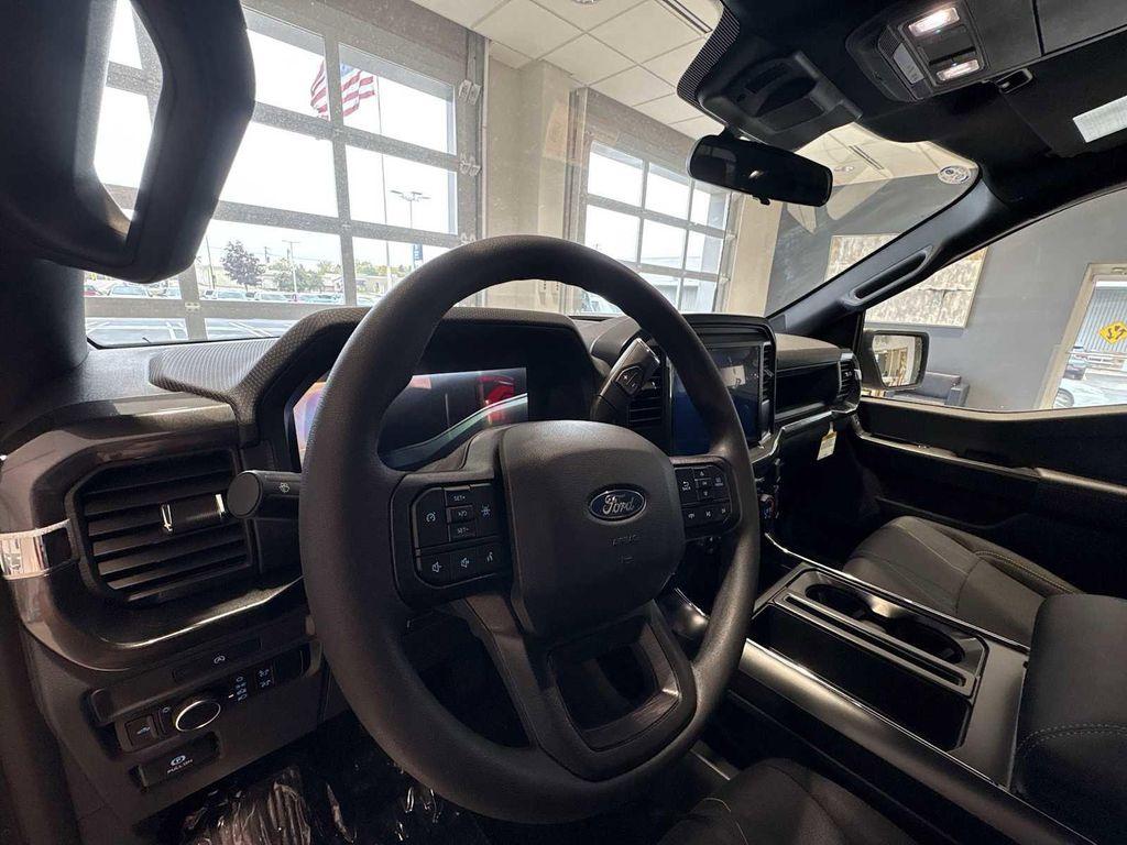 new 2025 Ford F-150 car, priced at $47,270