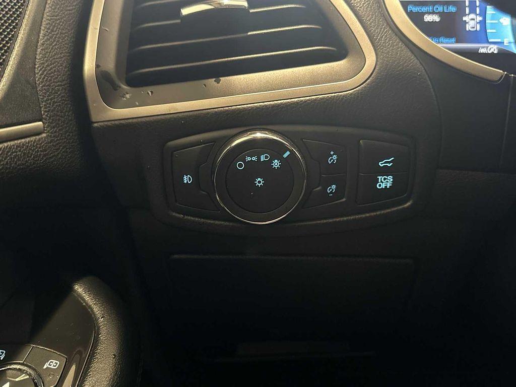 used 2020 Ford Edge car, priced at $20,336