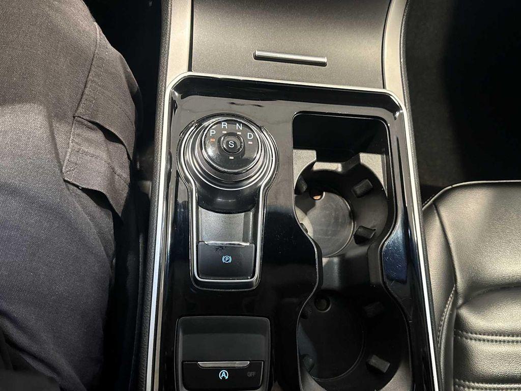 used 2020 Ford Edge car, priced at $20,336