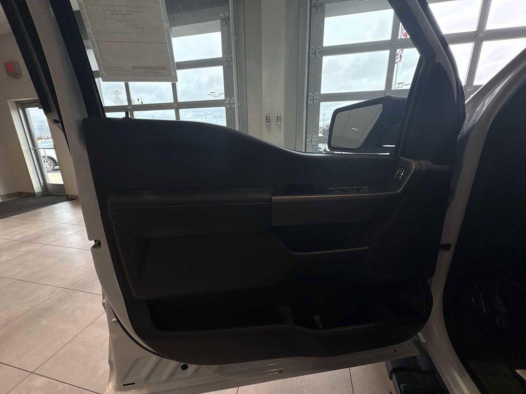 new 2025 Ford F-150 car, priced at $55,290