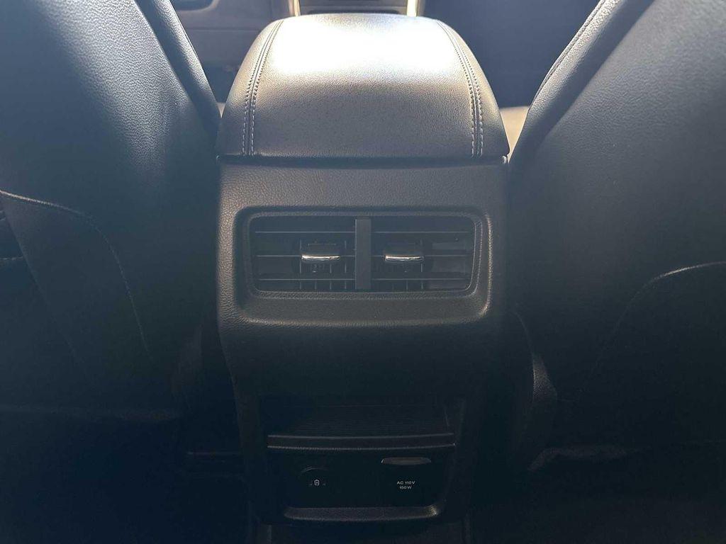 used 2024 Ford Edge car, priced at $30,955