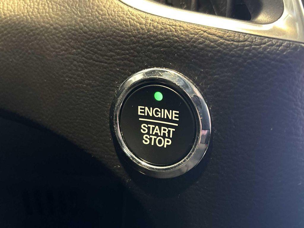 used 2024 Ford Edge car, priced at $30,955