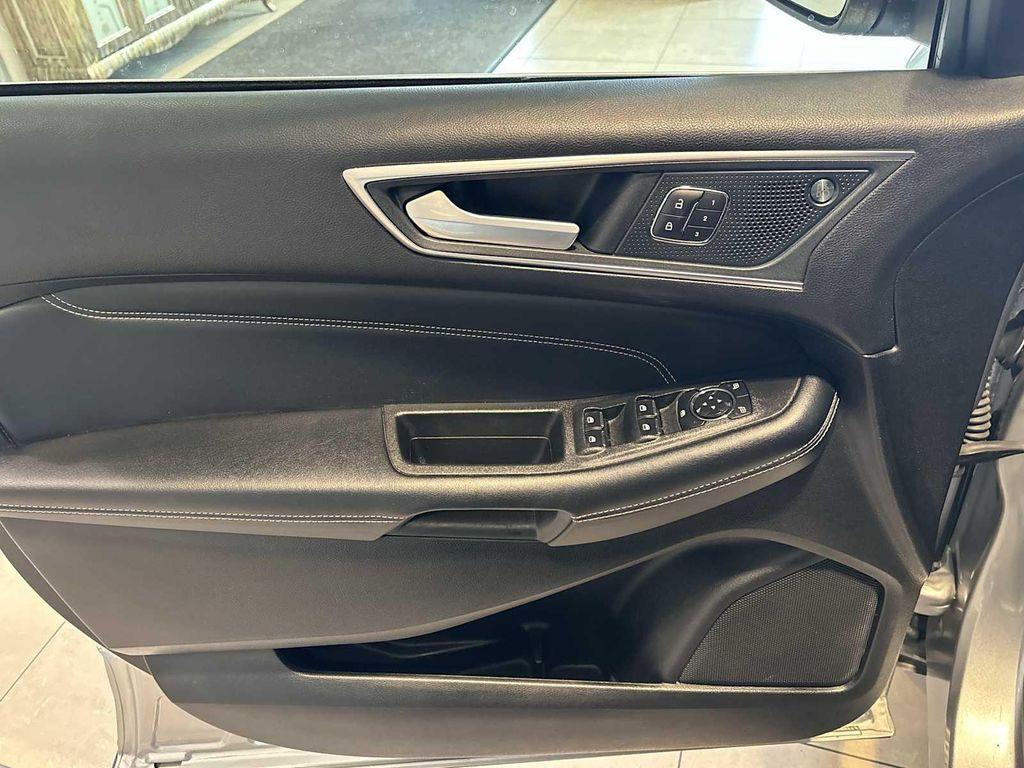 used 2024 Ford Edge car, priced at $30,955