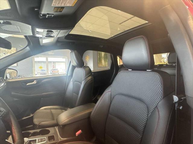 new 2025 Ford Escape car, priced at $33,866