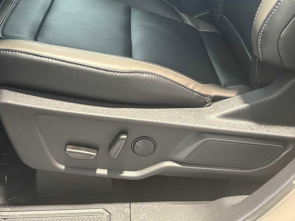 new 2025 Ford Bronco car, priced at $55,095