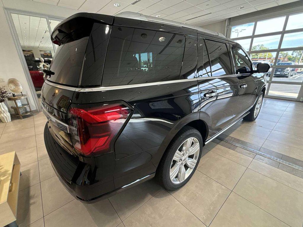 used 2022 Ford Expedition car, priced at $57,387