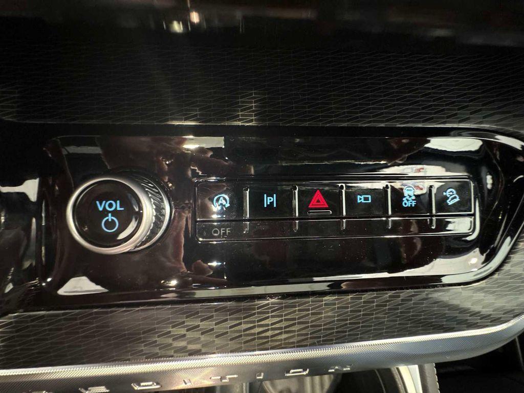 new 2025 Ford Expedition Max car, priced at $85,485