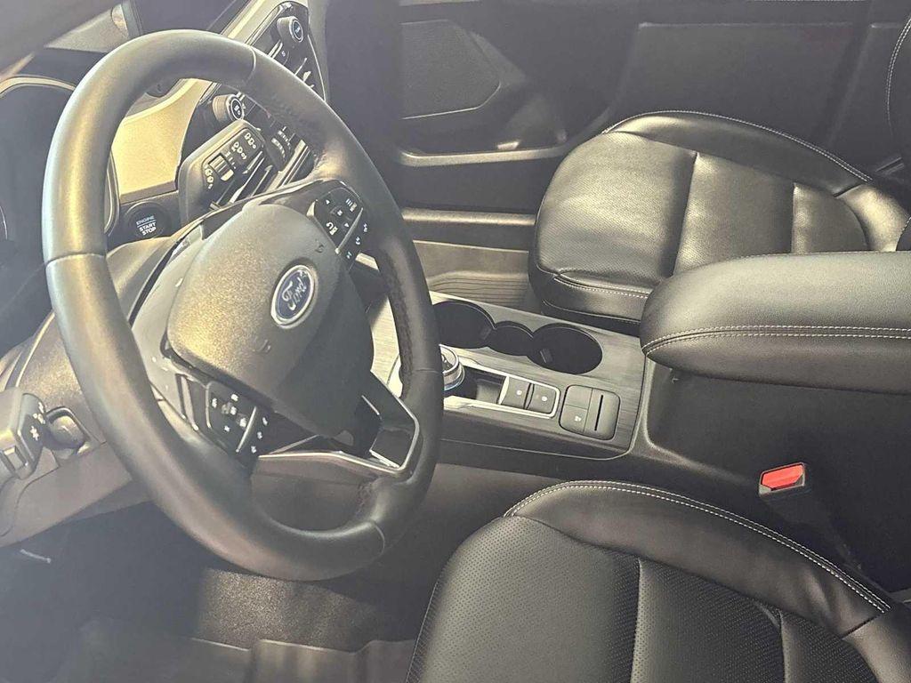 used 2022 Ford Escape car, priced at $23,891