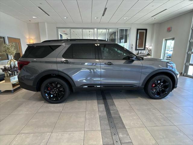 used 2024 Ford Explorer car, priced at $52,899