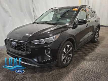 used 2023 Ford Escape car, priced at $27,800