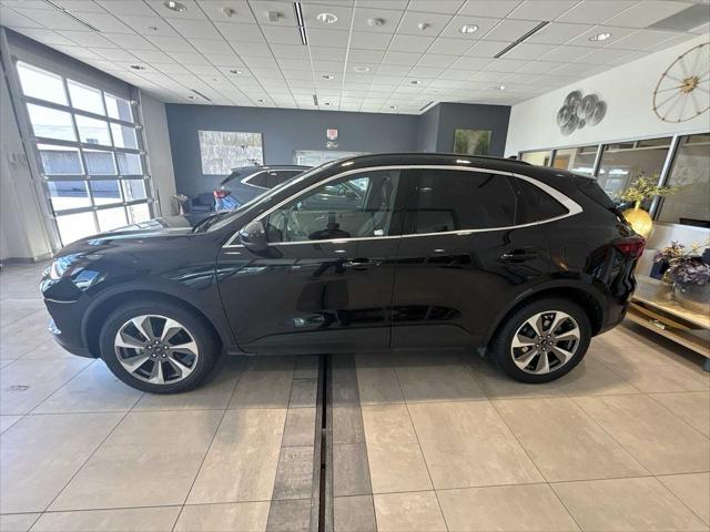 used 2023 Ford Escape car, priced at $26,999