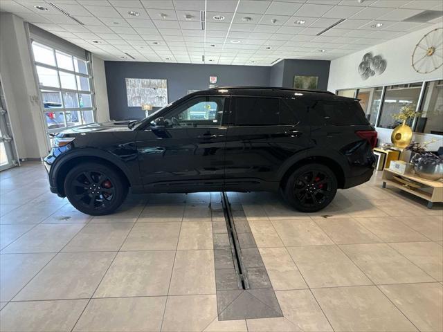 used 2022 Ford Explorer car, priced at $41,994